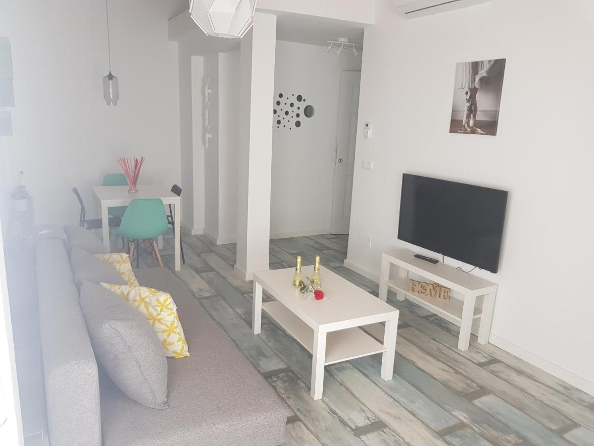Apt 6 - Apartamento En La Playa De El Palo Malaga Zewnętrze zdjęcie
